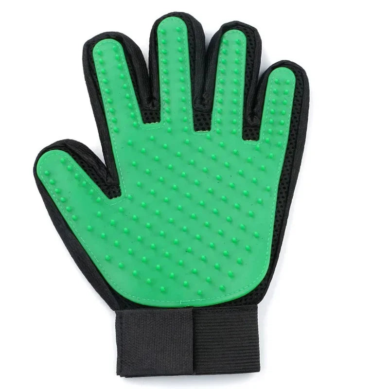 Silicone Pet Grooming Gloves – Hair Brush & Bathing Glove for Dogs & Cats