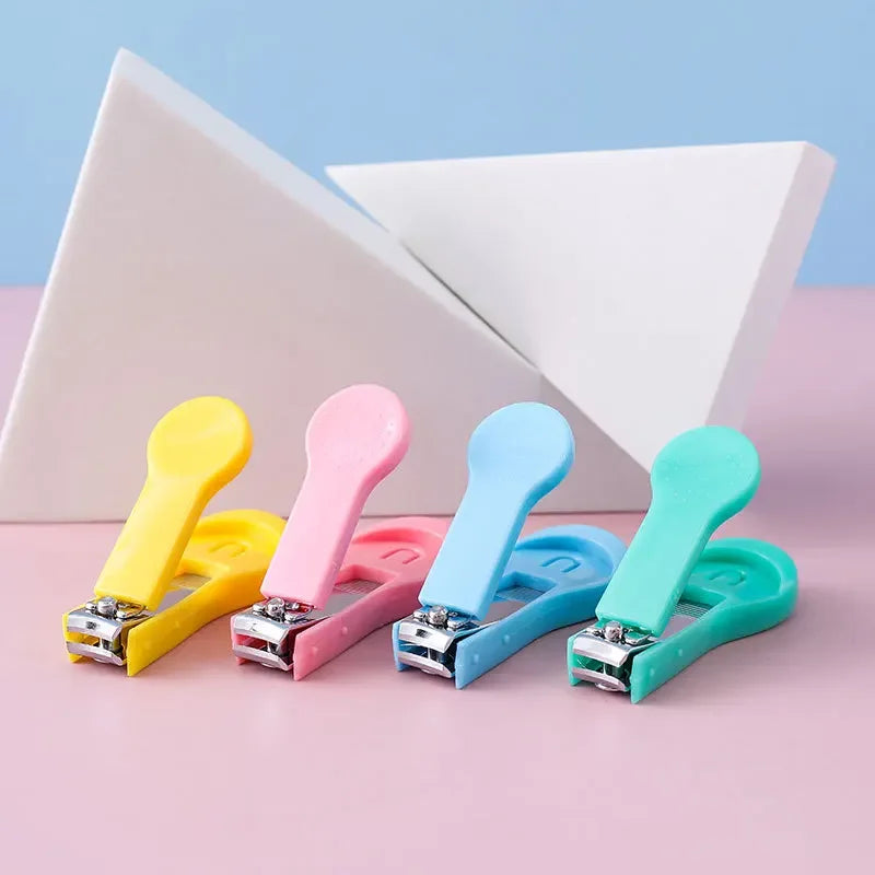 Multi-Functional Baby Nail Clipper & Comb – Complete Newborn Care Kit